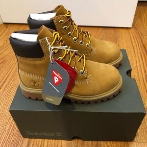 Timberland Boots Premium 6 inch Waterproof in Wheat Nubuck